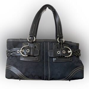 Vintage Coach#05089 Black Shoulder Bag with Buckle Details